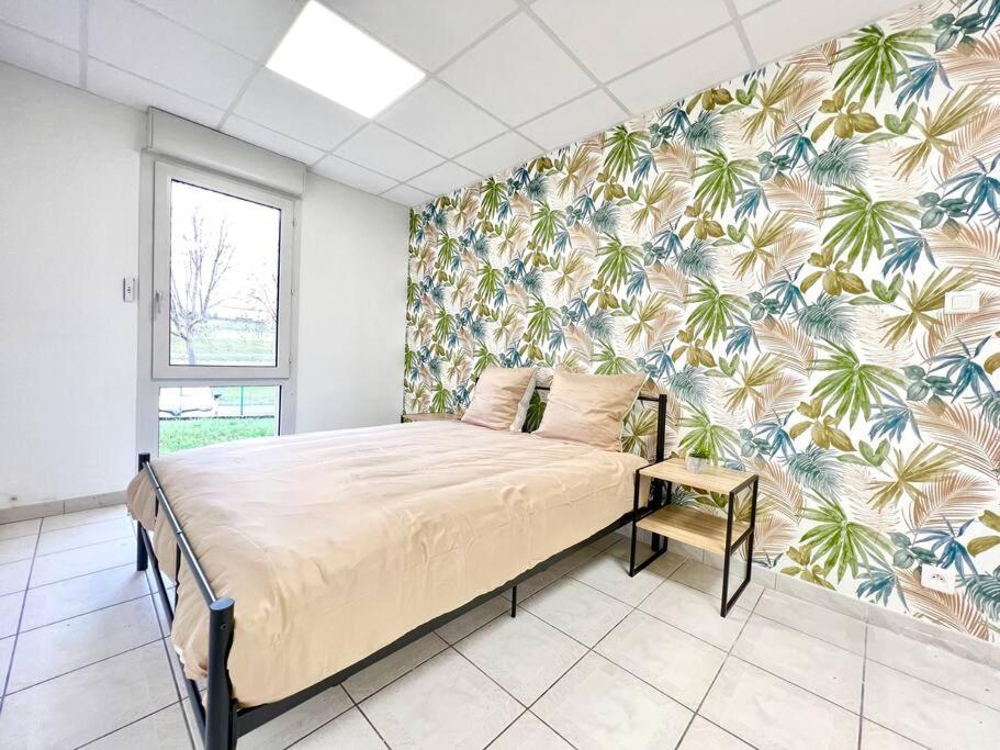 Le Grand Penon ~ Logement Spacieux A 6 Min Du Parc Saint-Georges-les-Baillargeaux ภายนอก รูปภาพ